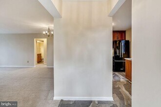 5905 First Landing Way in Burke, VA - Building Photo - Building Photo