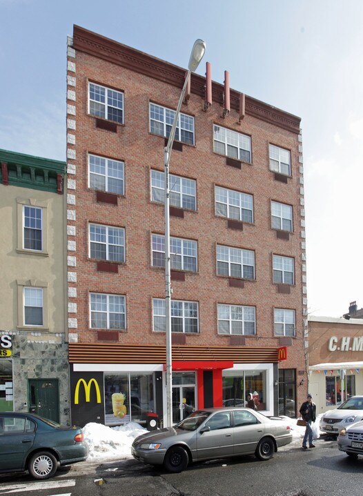 260 Central Ave in Jersey City, NJ - Building Photo