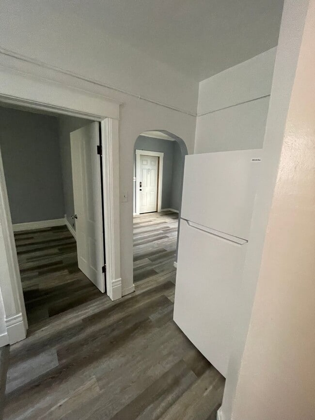 property at 810 Wells St