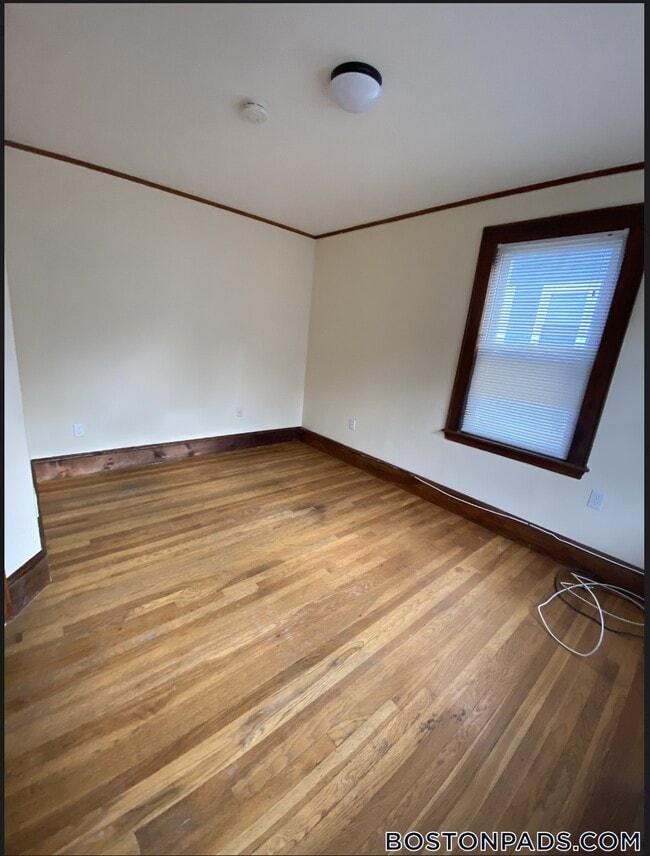180 Calumet St, Unit #2 in Boston, MA - Building Photo - Building Photo