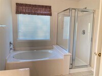 6027 Pennworth Ln photo'