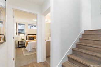 1325 NW 85th St in Seattle, WA - Building Photo - Building Photo