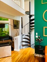 2311 Maryland Ave, Unit Unit C in Cincinnati, OH - Building Photo - Building Photo