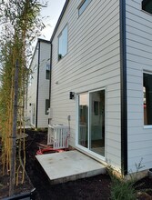 4266 NE Going St in Portland, OR - Building Photo - Building Photo