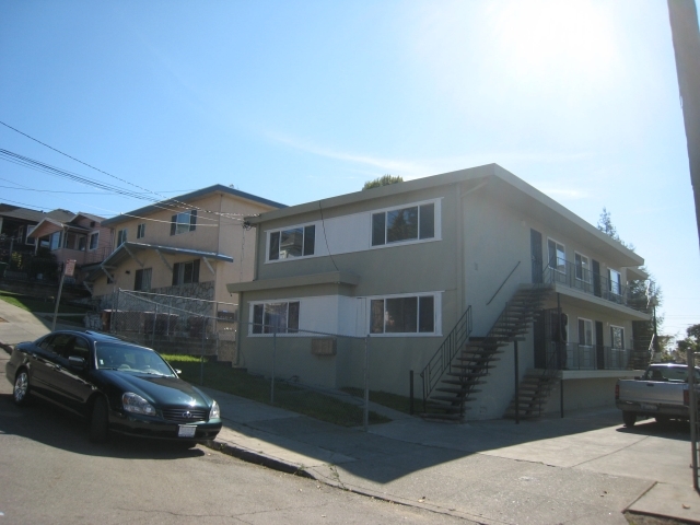 3227 Prentiss St in Oakland, CA - Building Photo - Building Photo