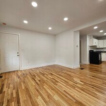 56 Maher Ave in Waterbury, CT - Building Photo - Building Photo