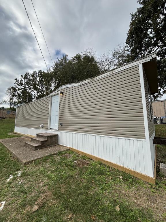 property at 1040 Harding Blvd
