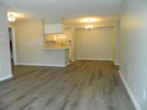 4159 Steck Ave, Unit 293 in Austin, TX - Building Photo - Building Photo
