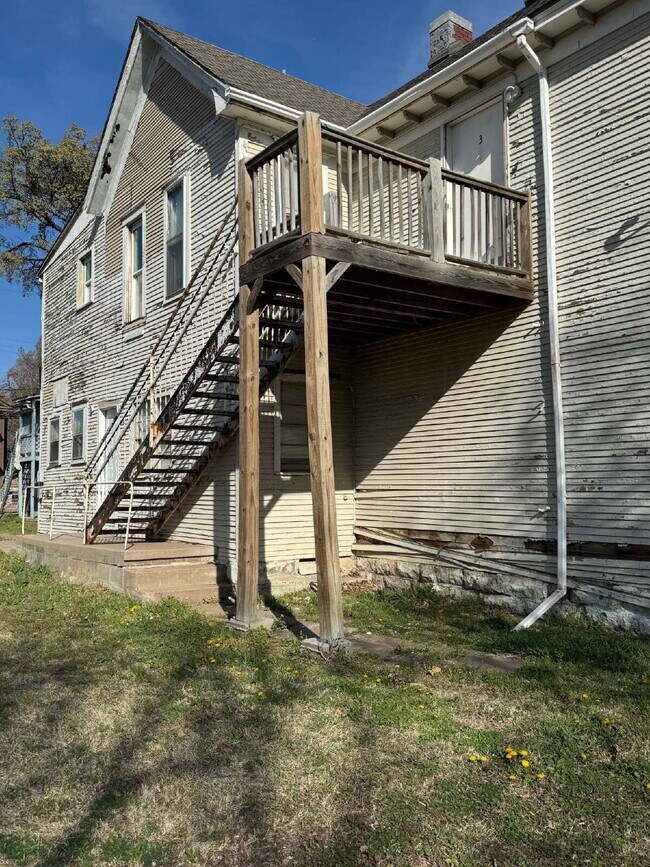 1001 S Topeka St in Wichita, KS - Building Photo - Building Photo