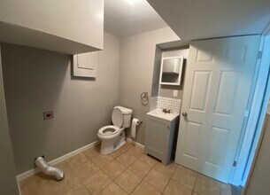 3123 Thornton St NW in North Canton, OH - Foto de edificio - Building Photo