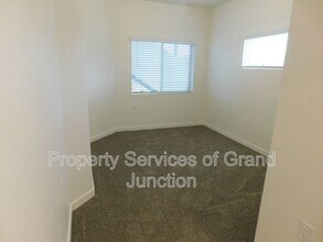 672 Brookwillow Dr in Grand Junction, CO - Foto de edificio - Building Photo