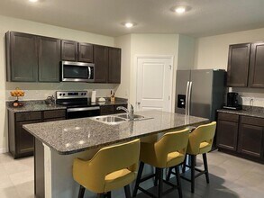 17132 Harvest Moon Way in Bradenton, FL - Building Photo - Building Photo