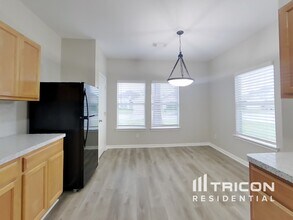 5008 Asia Ln in Dickinson, TX - Building Photo - Building Photo