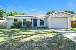 3713 Arnold Dr in Fort Worth, TX - Building Photo