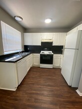 1608 Sun Valley Dr in Cleburne, TX - Building Photo - Building Photo