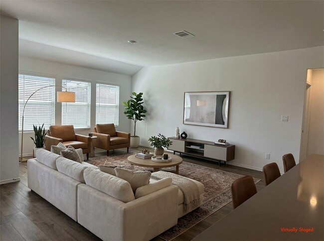 property at 176 Mayacama Lp