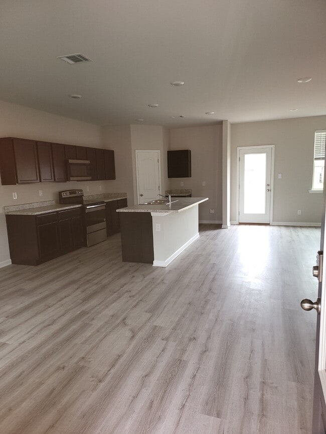 18422 Fox Hollow Loop in Hammond, LA - Building Photo - Building Photo