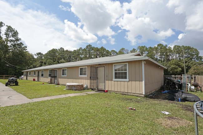 3997 Leonnie Rd in Jacksonville, FL - Building Photo - Building Photo