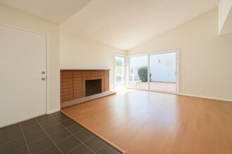 7096 Island Village Dr in Long Beach, CA - Building Photo - Building Photo