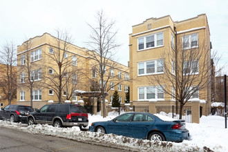 4951-4957 N Sawyer Ave in Chicago, IL - Foto de edificio - Building Photo