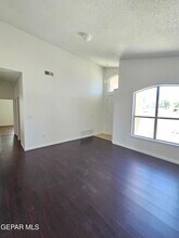 6087 Camden Lake St in El Paso, TX - Building Photo - Building Photo