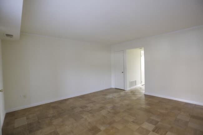 Normandy Hill Apartments
