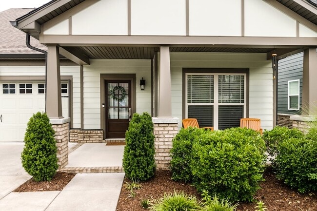40 Nokes Dr in Hendersonville, TN - Building Photo - Building Photo