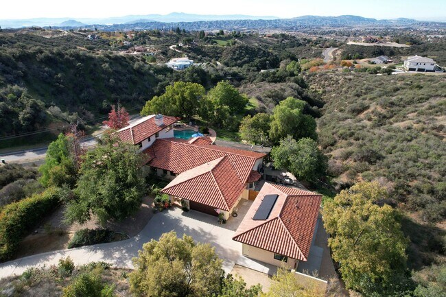 37430 Leta Dr in Calimesa, CA - Building Photo - Building Photo