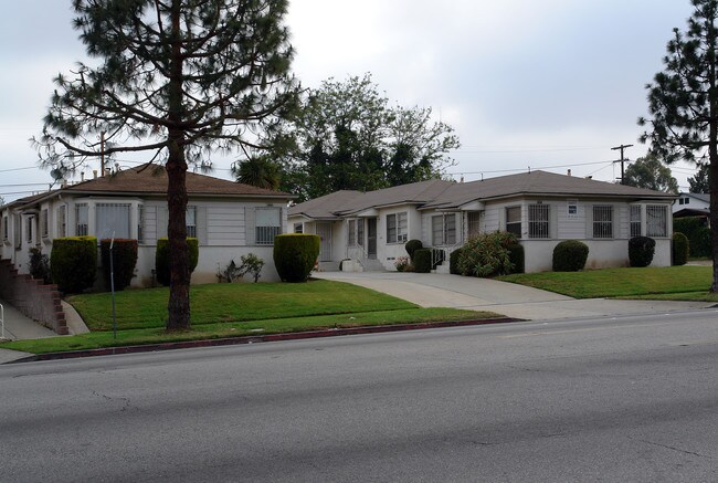 846-848 Centinela Ave in Inglewood, CA - Building Photo - Building Photo