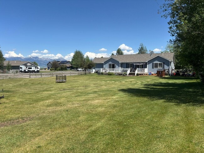 property at 385 Vigilante Trail