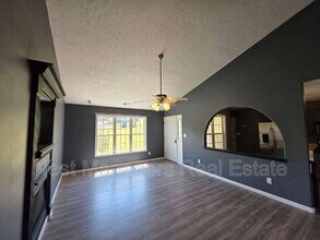 7732 Redwood Ave in Fayetteville, NC - Building Photo - Building Photo