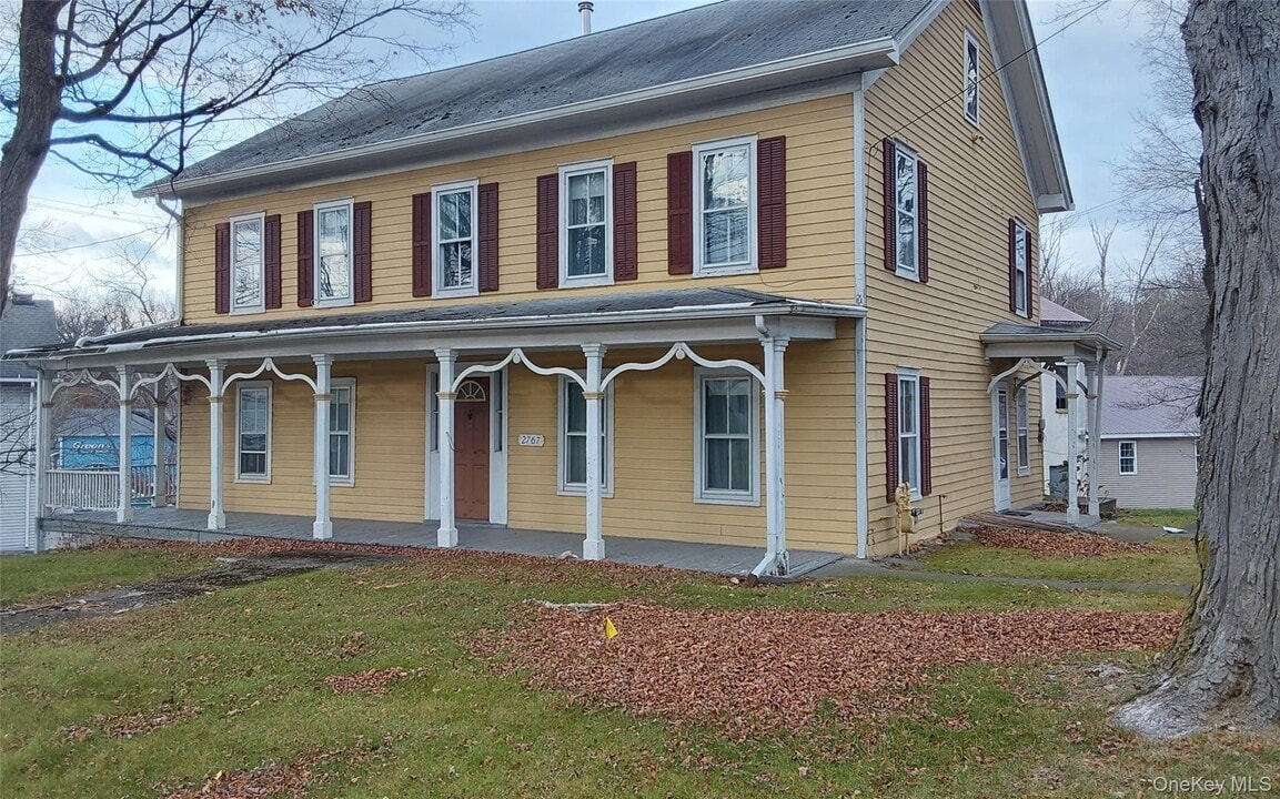2767 US-6 in Slate Hill, NY - Building Photo