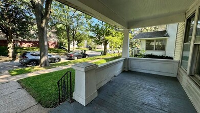 529 S Lucas St in Iowa City, IA - Foto de edificio - Building Photo