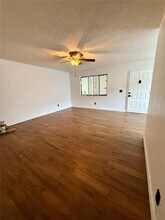2329 Oak Park Way in Orlando, FL - Foto de edificio - Building Photo