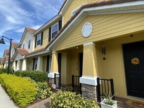 14410 Swanley St in Orlando, FL - Building Photo - Building Photo