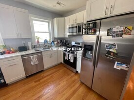 6 Durham St, Unit 3A in Somerville, MA - Building Photo