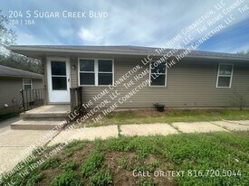204 S Sugar Creek Blvd in Sugar Creek, MO - Building Photo