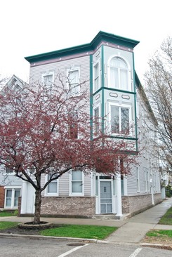 1254 W Henderson St in Chicago, IL - Foto de edificio - Building Photo