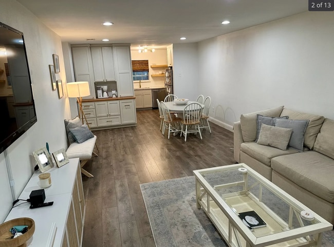 5818 E University Blvd, Unit 218 in Dallas, TX - Building Photo - Building Photo