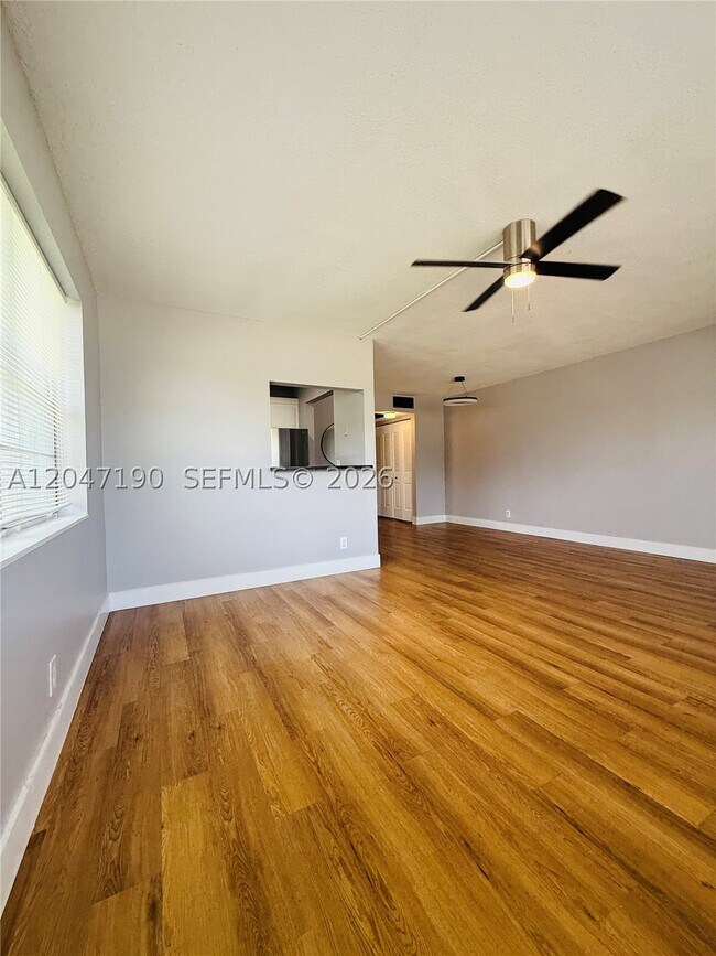 property at 21 Windsor Dr