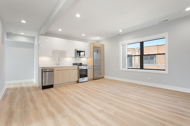 1550 W Juneway Terrace in Chicago, IL - Building Photo - Building Photo