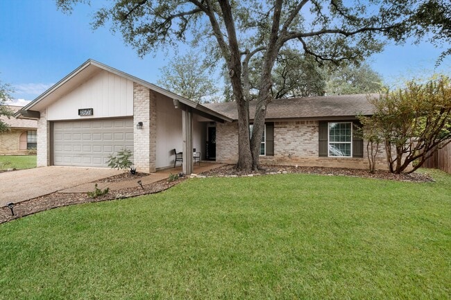 property at 2607 Lone Summit St