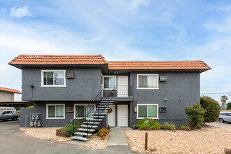 1917 Clayton Way in Concord, CA - Building Photo - Building Photo