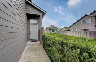 12918 NE 50th St-Unit -5000 in Vancouver, WA - Building Photo - Building Photo