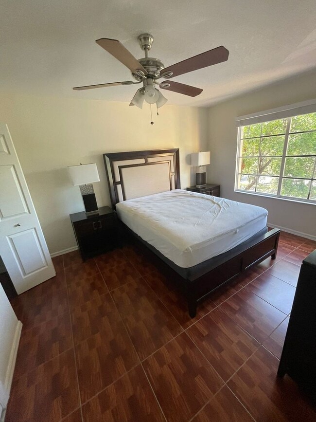 4220 San Marino Blvd in West Palm Beach, FL - Building Photo - Building Photo