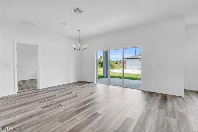 property at 207 Baytree Dr