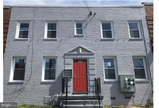 4 Unit 2BR 1BA 5025 1st Street NW in Washington, DC - Building Photo