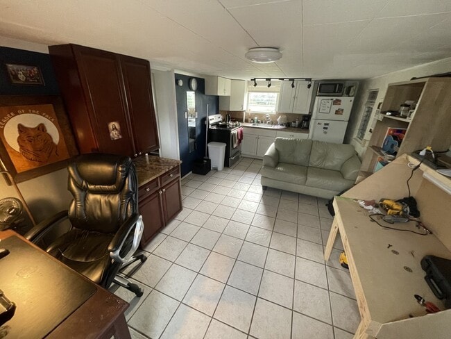 4109 Nelson Ave