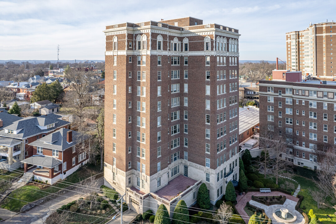 Dartmouth - Willow Terrace Condo in Louisville, KY - Building Photo