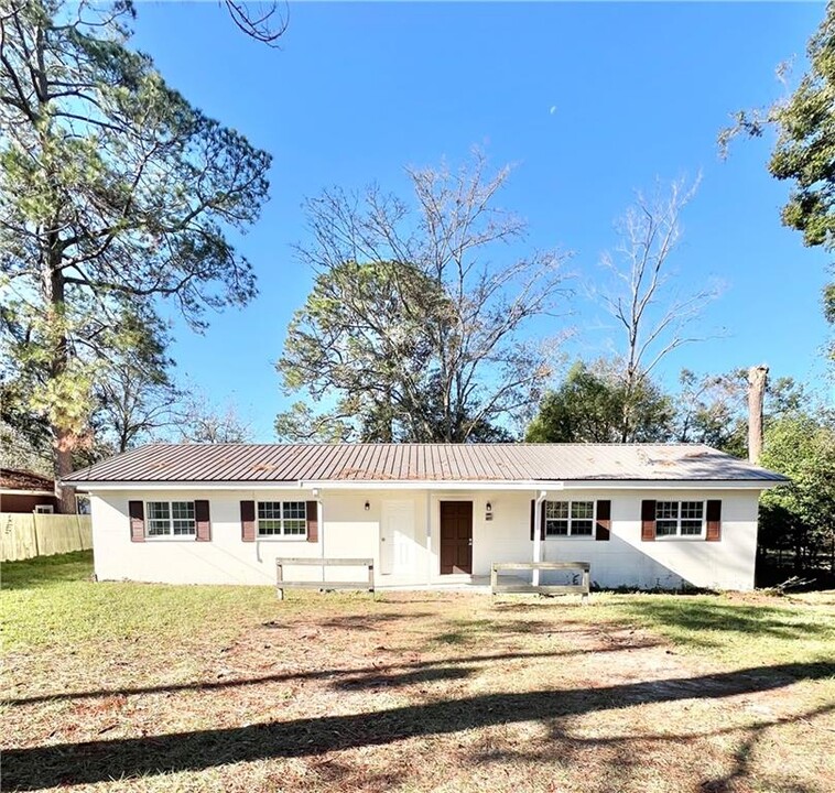 4277 Gloria Ave in Waycross, GA - Building Photo